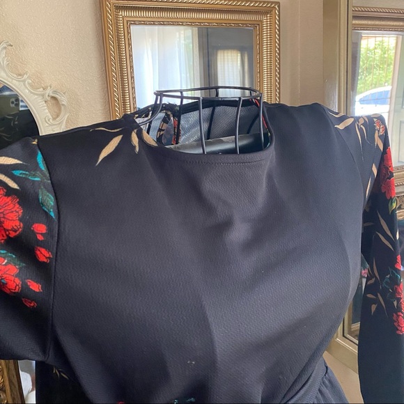 Floral Maxi Long Sleeve Dress - Picture 2 of 8